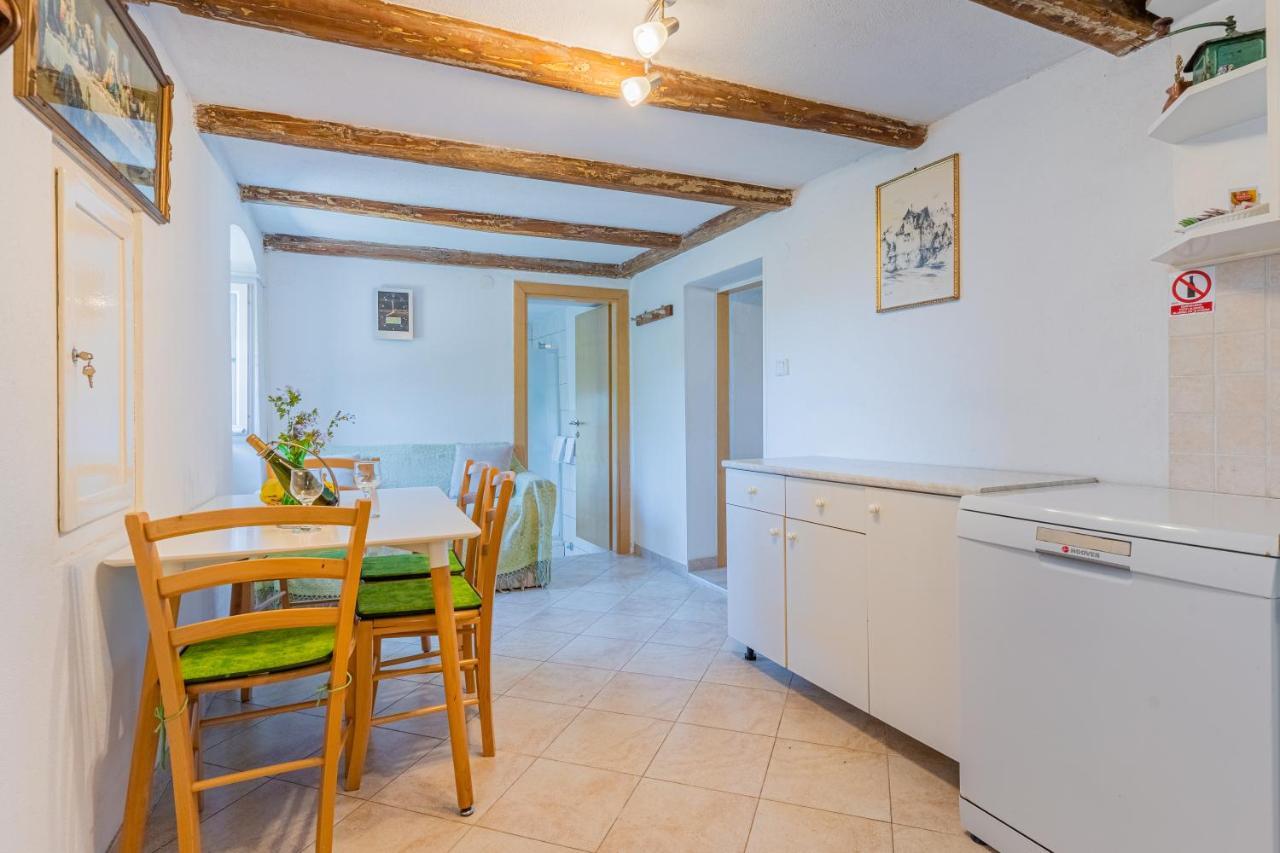 Apartmani Valun1 Экстерьер фото