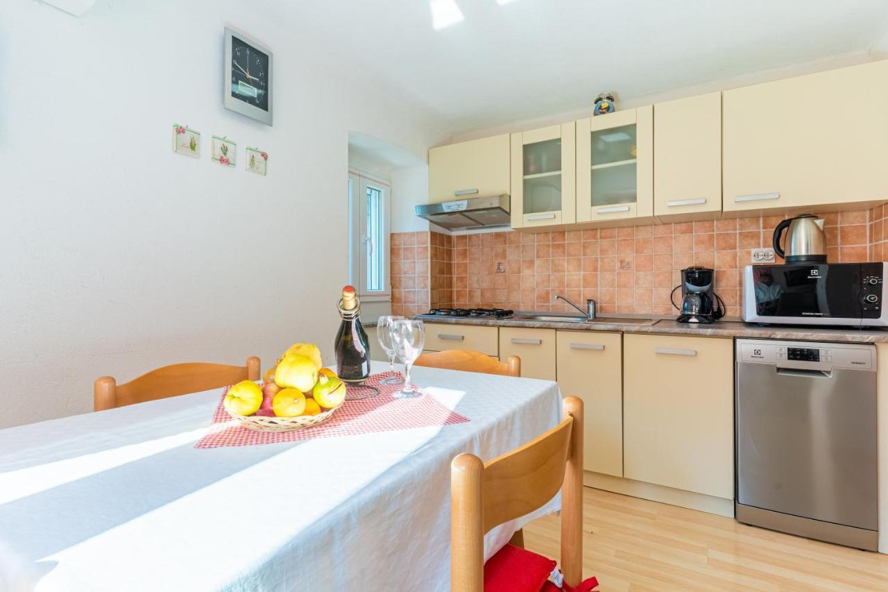 Apartmani Valun1 Экстерьер фото