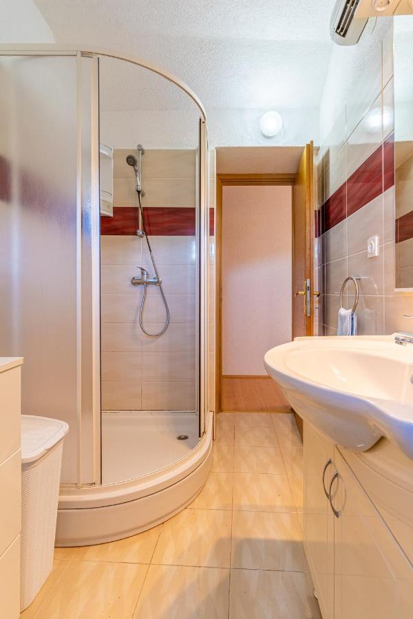 Apartmani Valun1 Экстерьер фото