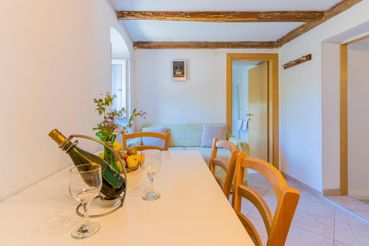 Apartmani Valun1 Экстерьер фото
