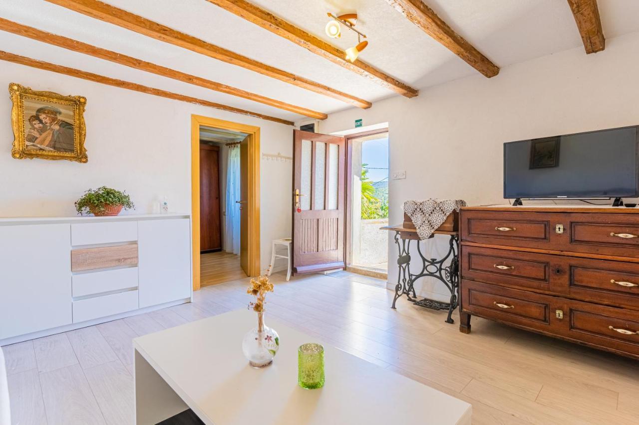 Apartmani Valun1 Экстерьер фото